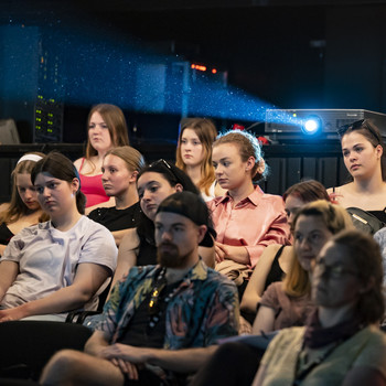 Mlado gledališče 2.0 - Potenciali senzorialnega jezika <em>Foto: Boštjan Lah</em>